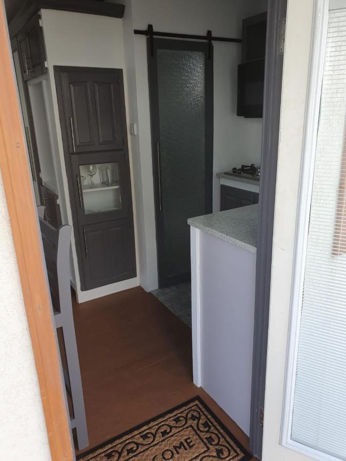 Devachan Apartments Бриджтаун Екстериор снимка